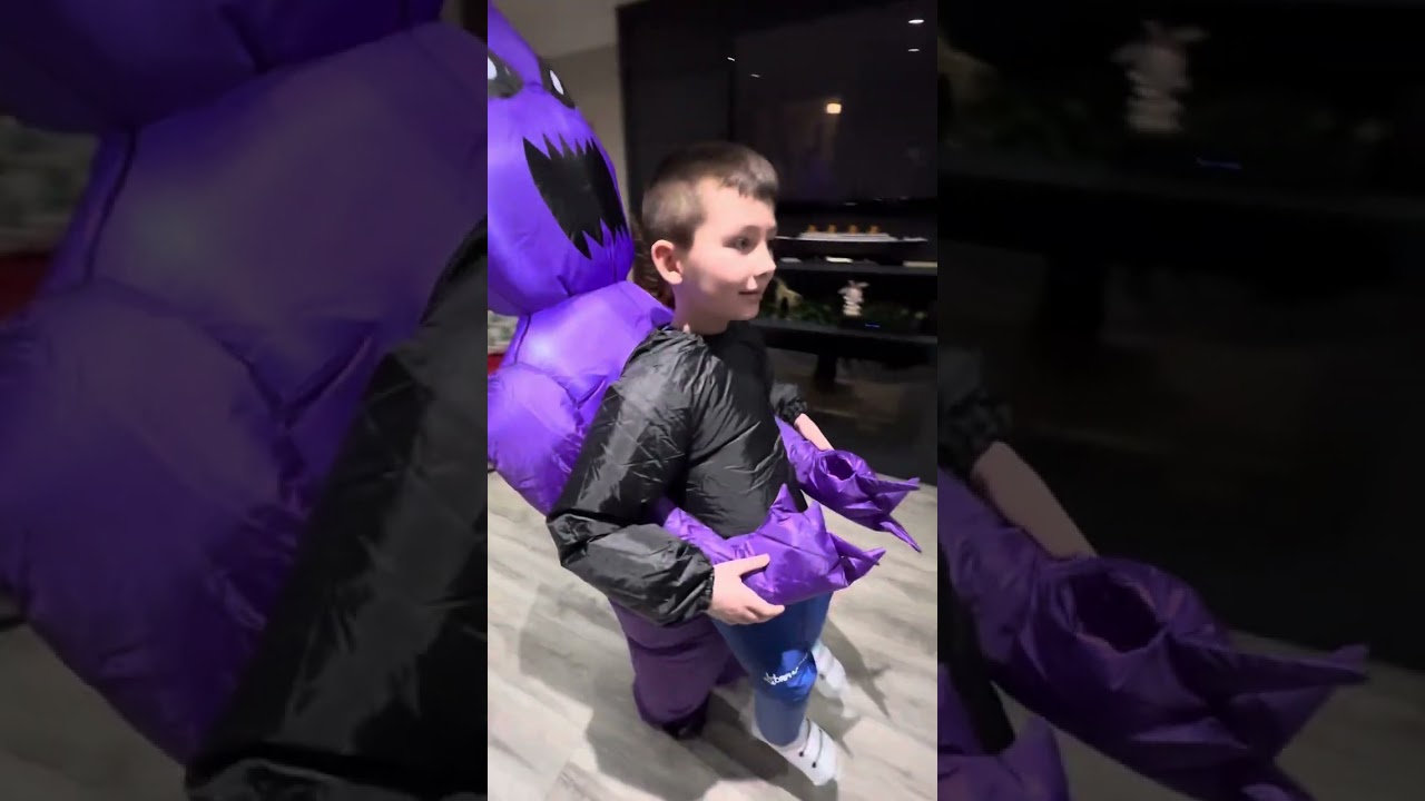 Lookout Halloween I’m ready!!! #funny #halloweencostume #purple #momlife
