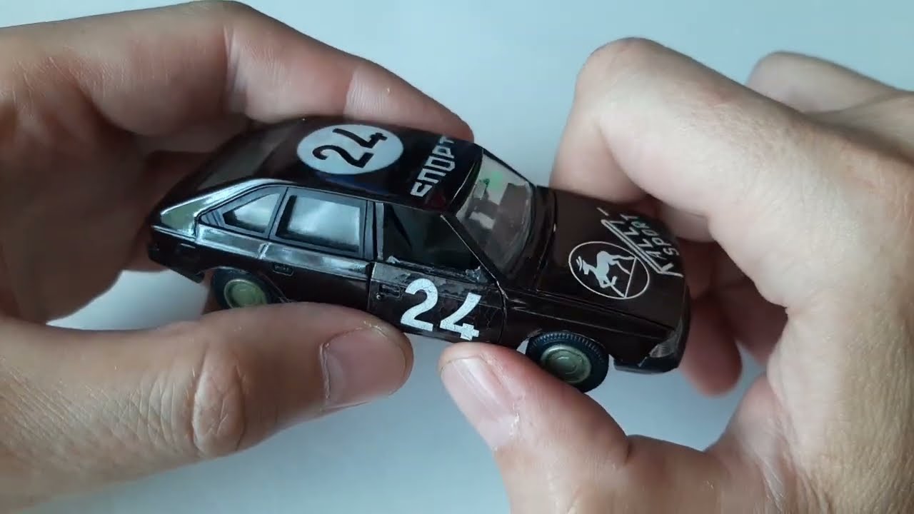 Впервые встретил такую модель. Подарок.Москвич-2141. Ралли. 1:43. Тантал.
