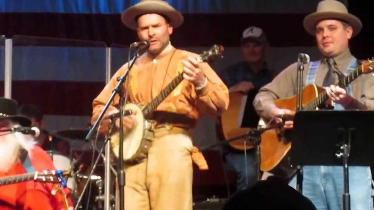 Phillip Steinmetz singing Bowling Green