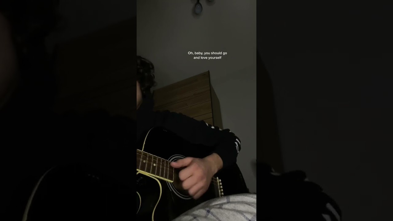 Love Yourself - Justin Bieber || cover tiktok by @gio.mkl   #loveyourself #justinbieber #cover