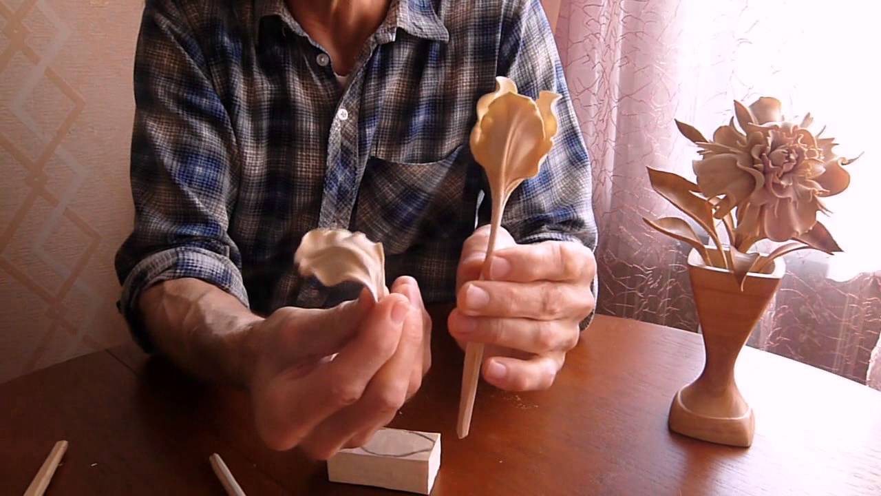Цветы из дерева: пион и ирис