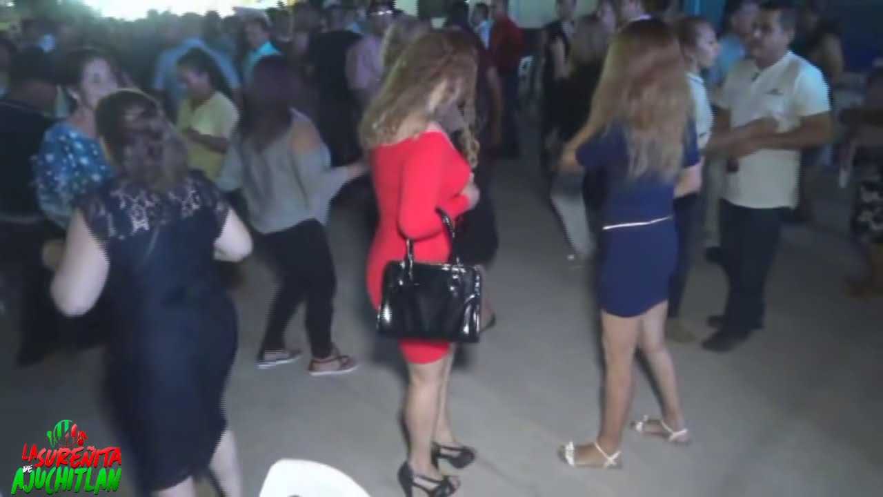 La surenita en vivo , Los bailes  desde el estado de Guerrero Mexico .Tierra Caliente,Guerrero .
