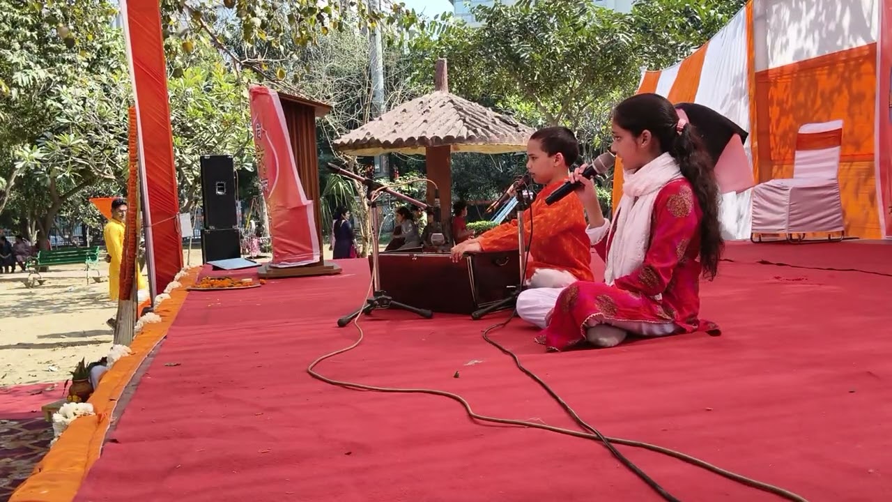 विराट हिन्दू सम्मेलन, वैभव खंड, इंदिरापुरम, महाशिवरात्रि के पावन अवसर पर शिव स्तुति की प्रस्तुति