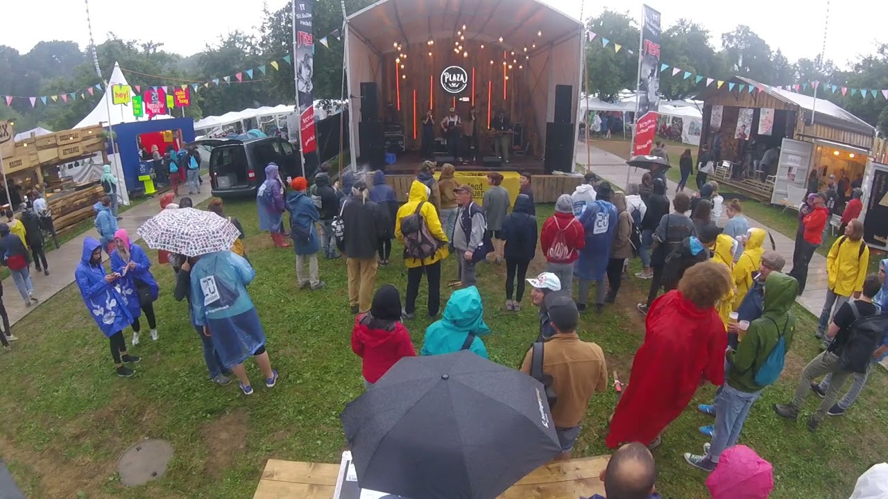 Deadflowers - Wayfaring Stranger (Acoustic Cover) ☔️✨ LIVE at Openair St. Gallen 2018