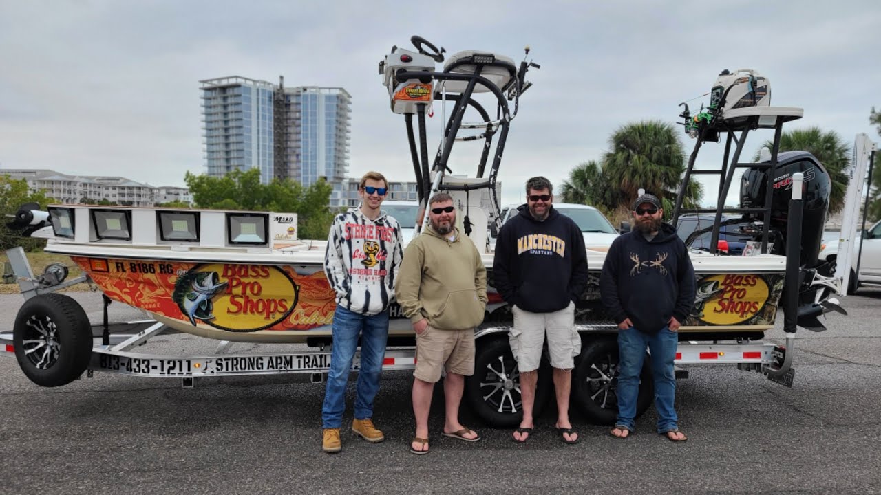 Tampa Bowfishing Charters day shoot.  Stingrays!