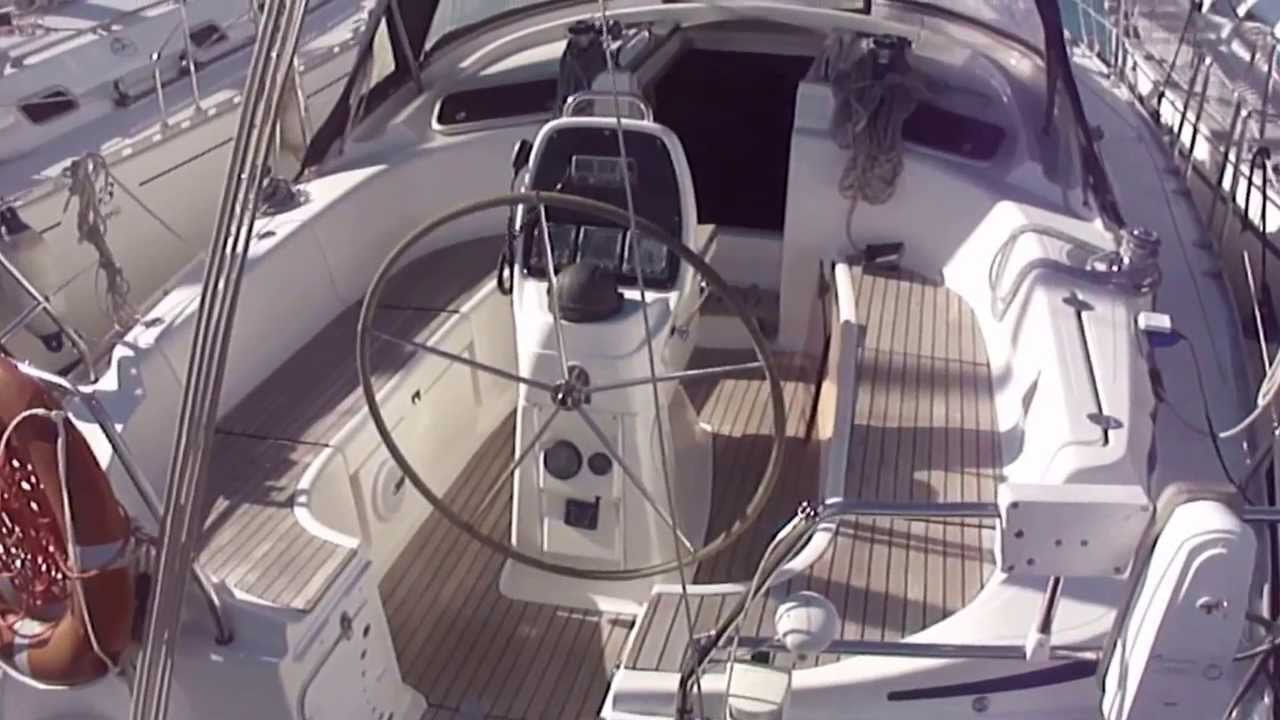 BAVARIA 37 CRUISER (2007) VENDIDO / SOLD