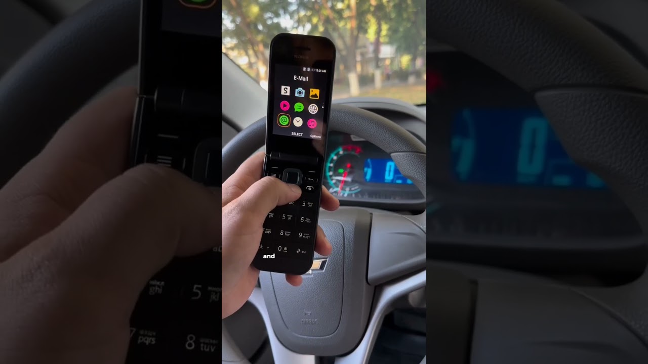 Nokia 2720 Flip Phone #nokia #tech #phone #technology