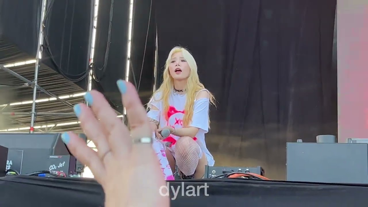220604 Dreamcatcher (드림캐쳐) - Sahara | Primavera Sound full fancam 4K