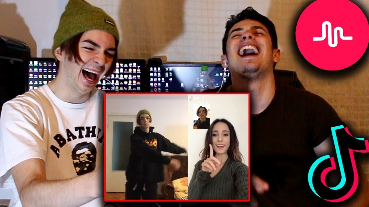 ZAPPY REACTIONEAZA LA MUSICALLY-URILE MELE (TIK TOK)