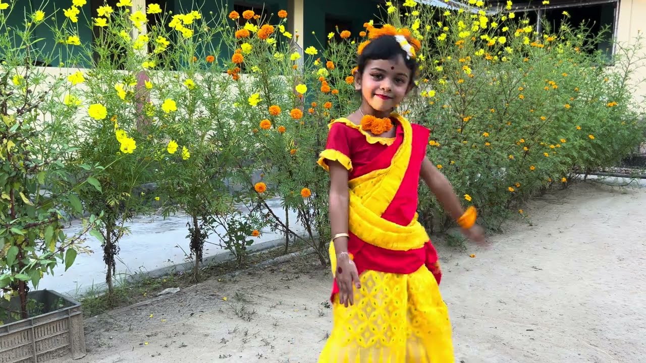 হলুদ গাদার ফুল ।। Sudiksha cover Dance || Halud Gadar Ful || dance video || halud gadar ful dance 