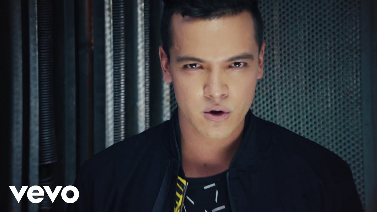 Sebastian Athie, Daniel Patiño, Paulina Vetrano - Juega con el corazón (De 