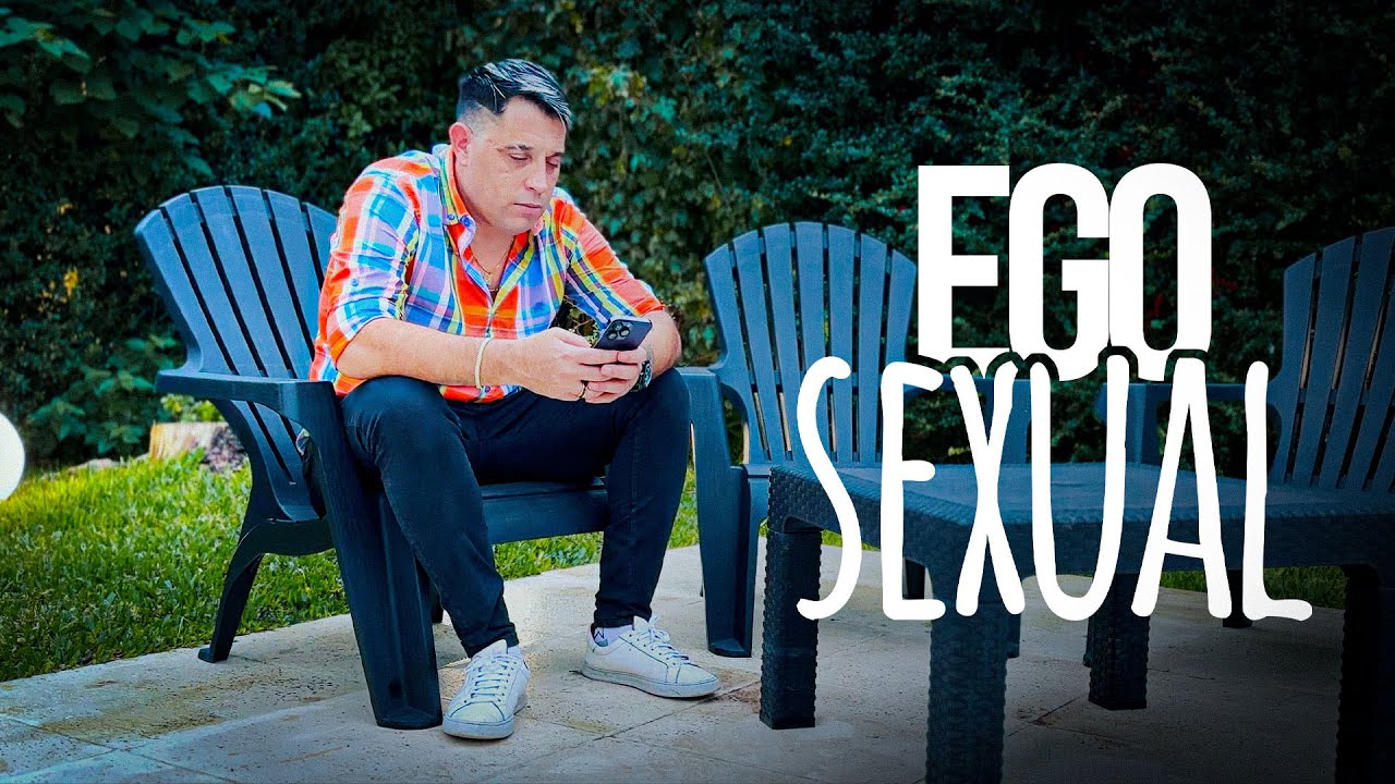 EGOSEXUAL - Meme la familiax ft Fer Palacio Records (Video Oficial)