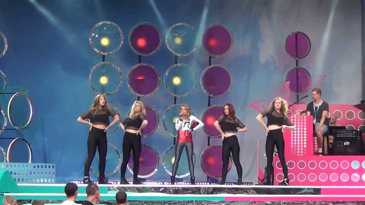 Zara Larsson - Bad Boys - Gröna Lund, Stockholm, 6/7 2013