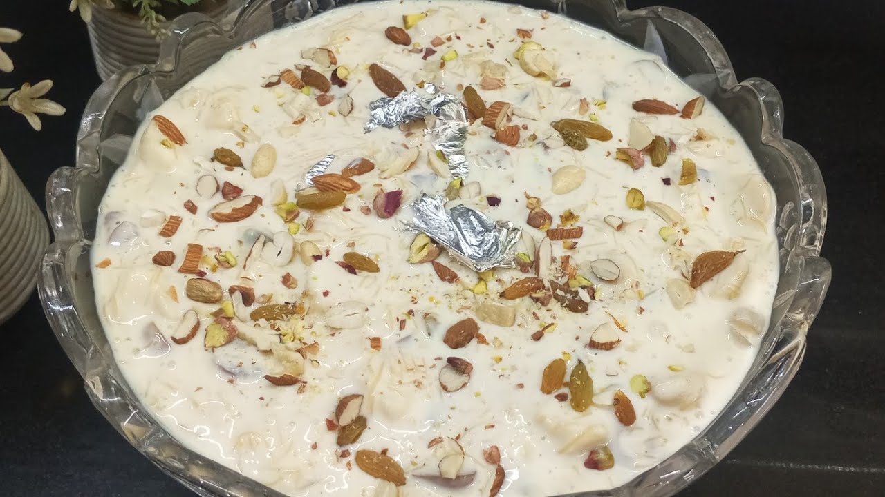 Custard Seviyan Dessert Recipe | Custard Seviyan Recipe | Easy And Quick Dessert Recipe