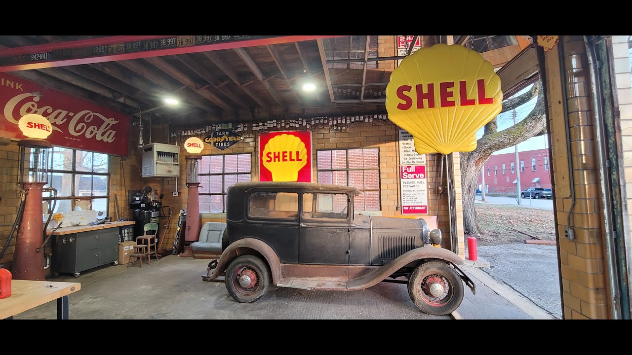 1930 Ford Model A - Original Tool Kit Found!