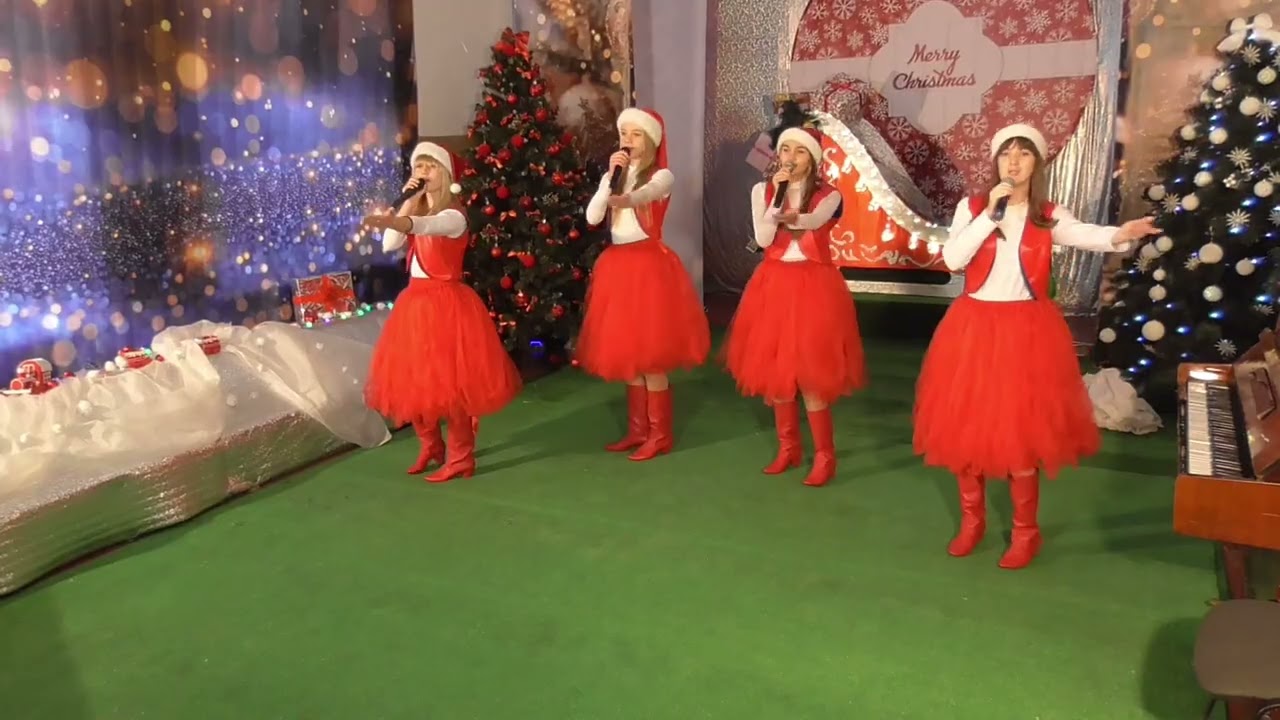 А зима сипле сніг лапатий