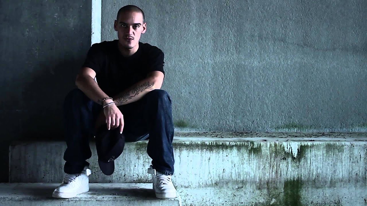 Brakka - Parlano (Official Video)
