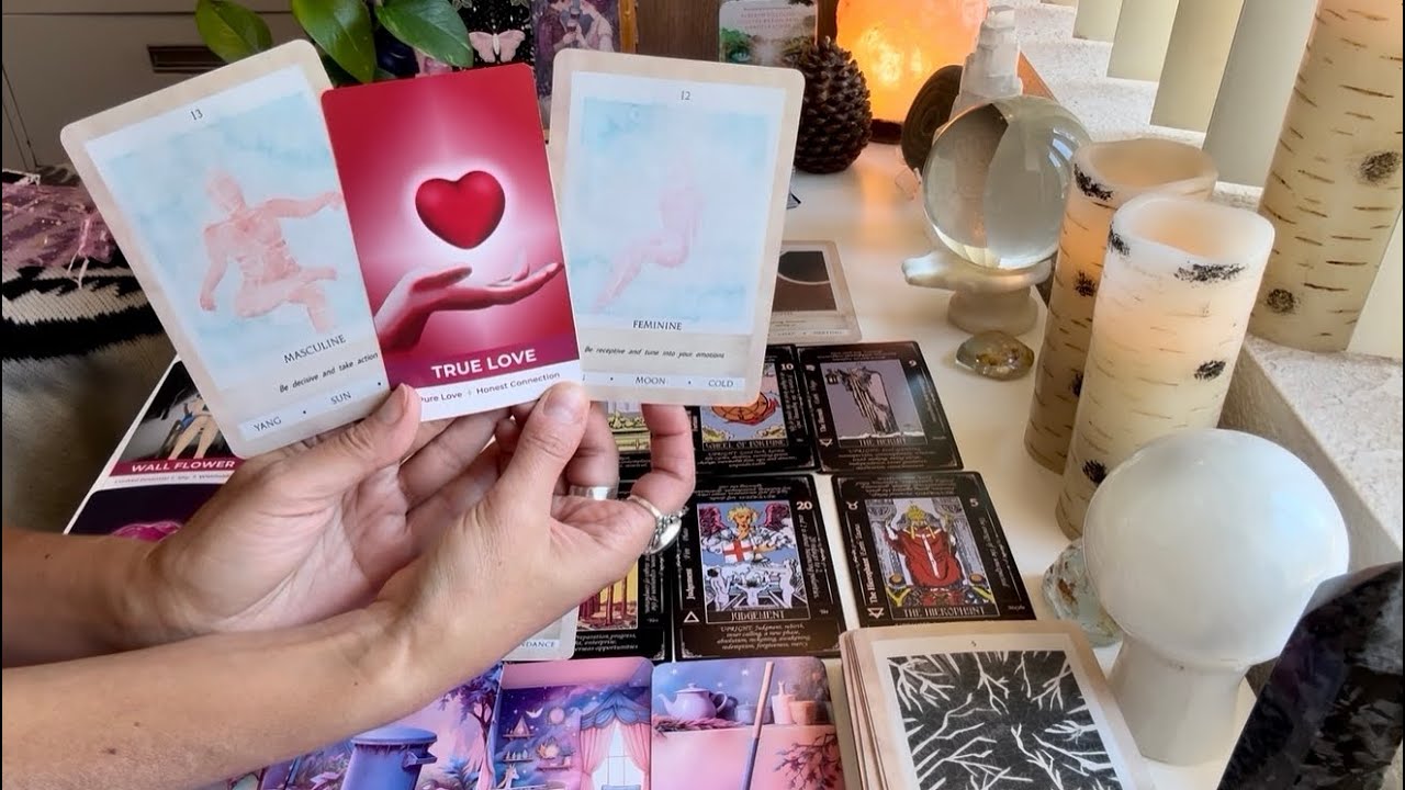 These gifts are FLYING in your direction! This energy REALLY wants to connect with you. It’s KISMET!
