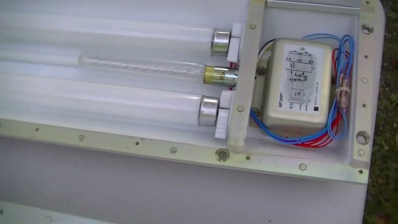 Aircraft combination fluorescent/incandescent lights