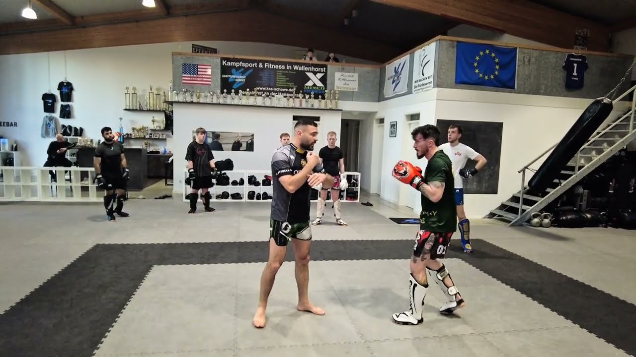 Seminar mit Arian Sadikovic  in der Kampfsportschule Schawe 