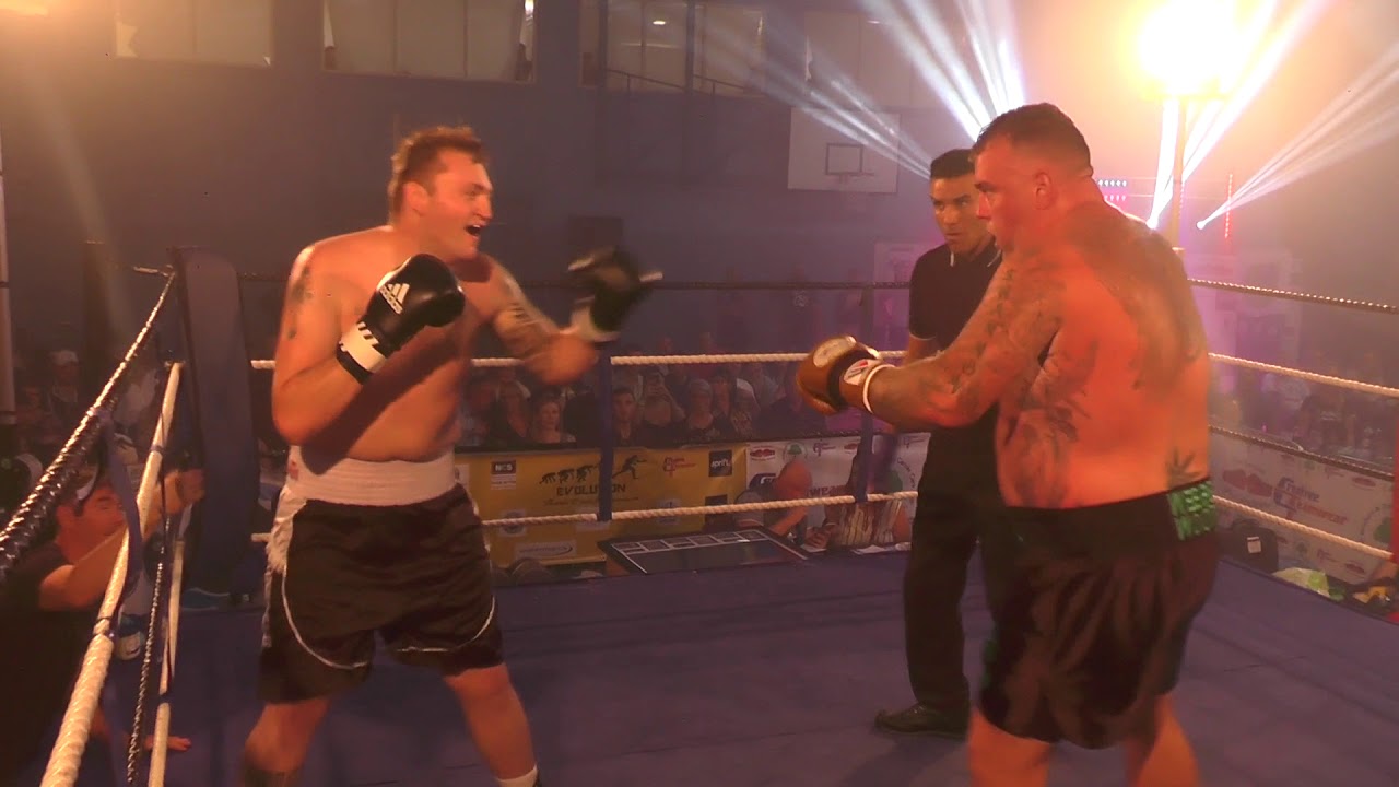 West Berks White Collar Boxing Brian Doyle Vs Neil Derry