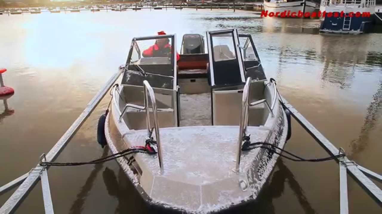 Buster Magnum M5 - Nordicboattest.com - Testiajo