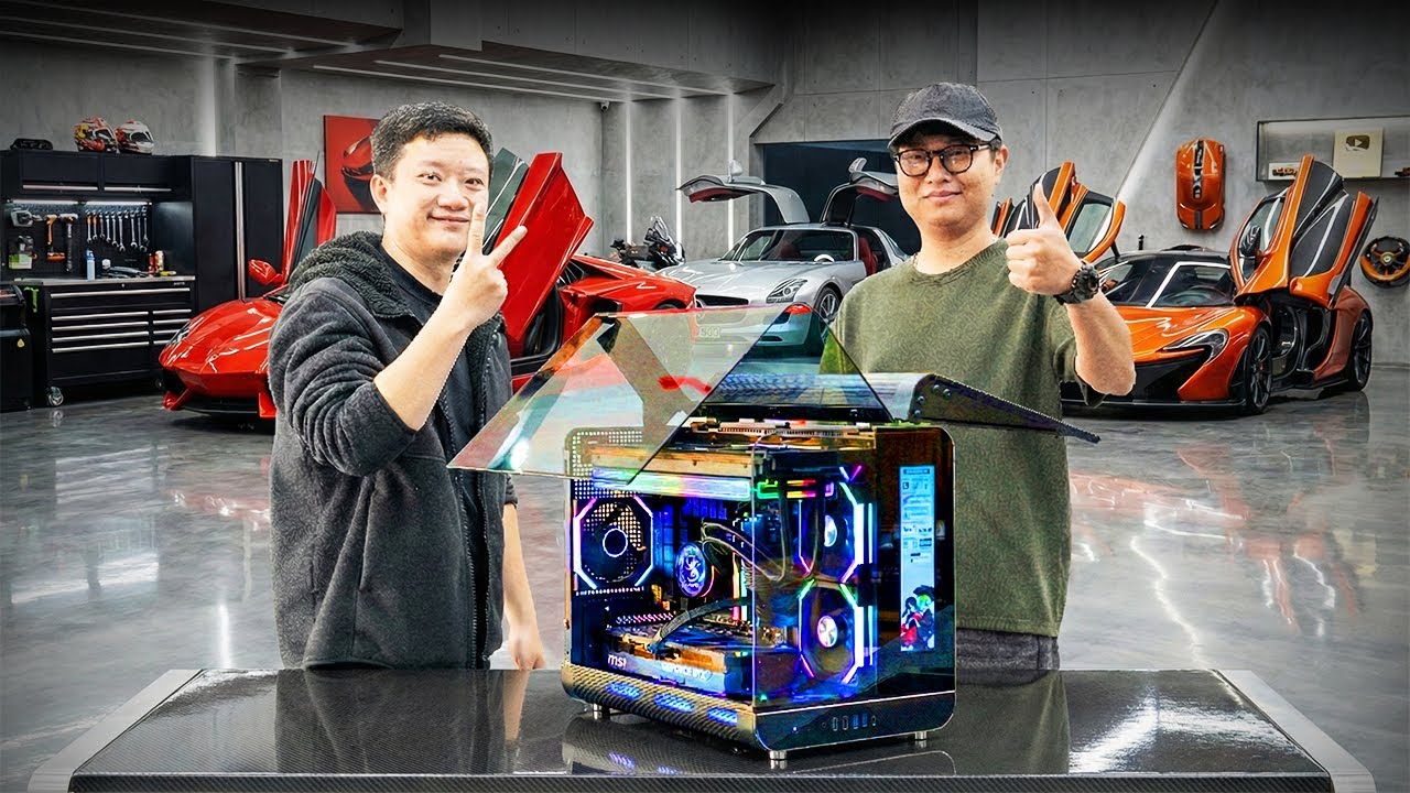 HOLDING IN MY HANDS A SUPER BEAUTIFUL COMPUTER CASE THAT LOOKS LIKE A PERRARI!!!