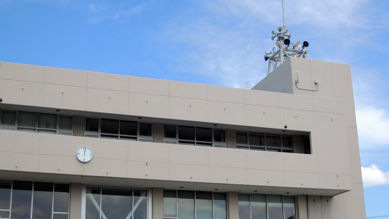 新潟県佐渡市羽茂支所 チャイム(12時) ユニペックス音源「恋は水色」