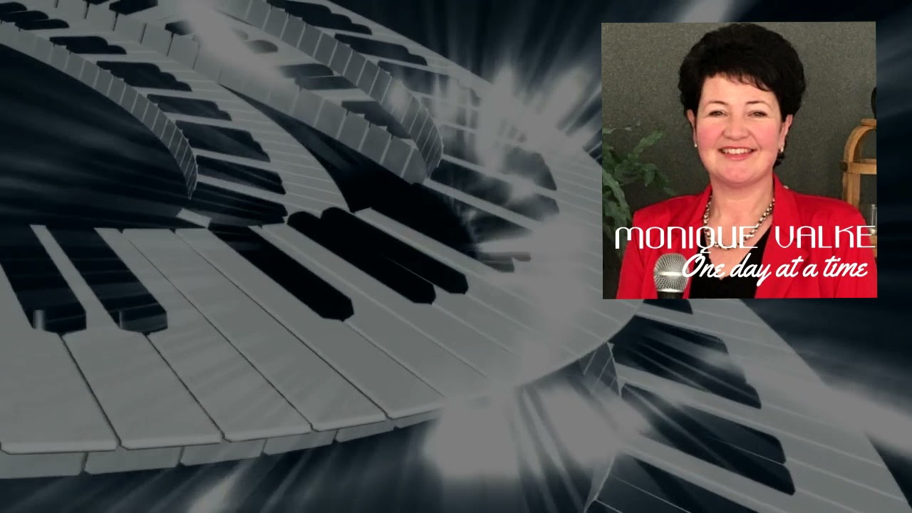 Monique Valke - One day at a time