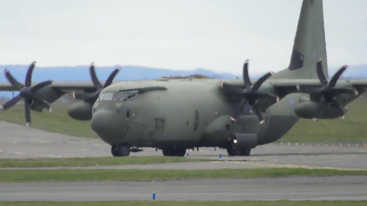 Double RAF Hercules arriving at Prestwick | EGPK | HD
