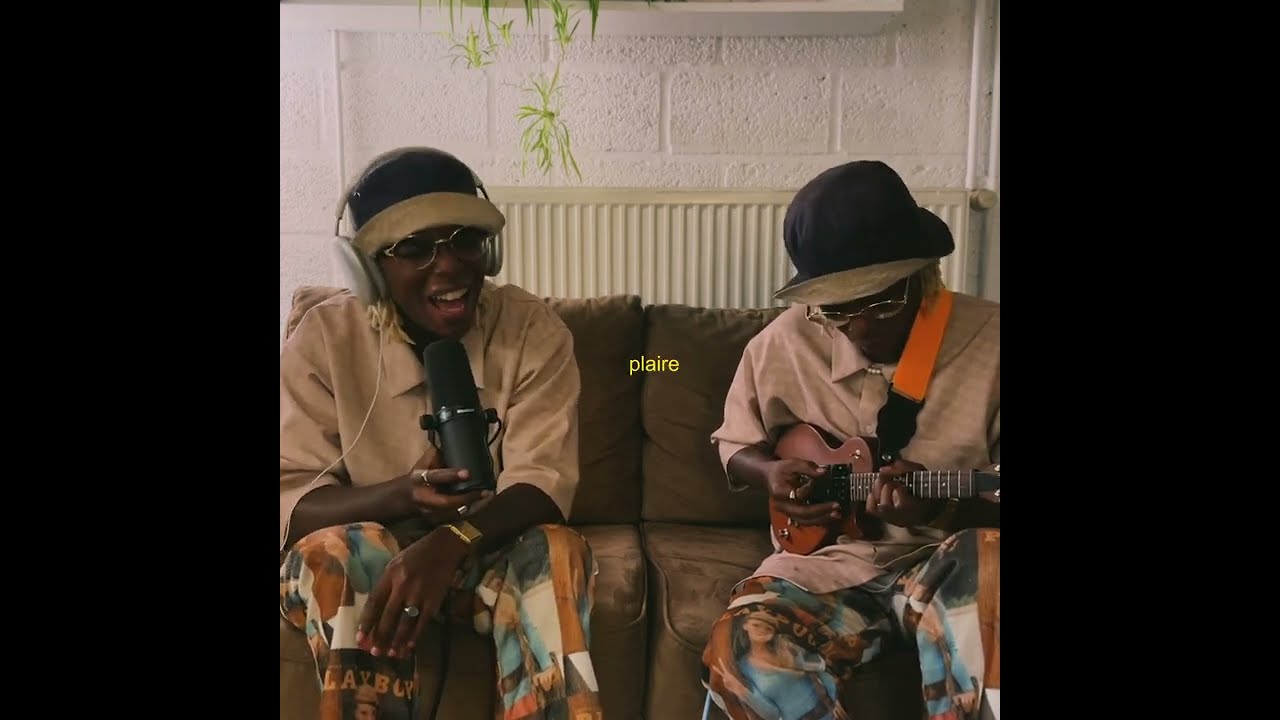 YellowStraps - blue (yes, i love you)