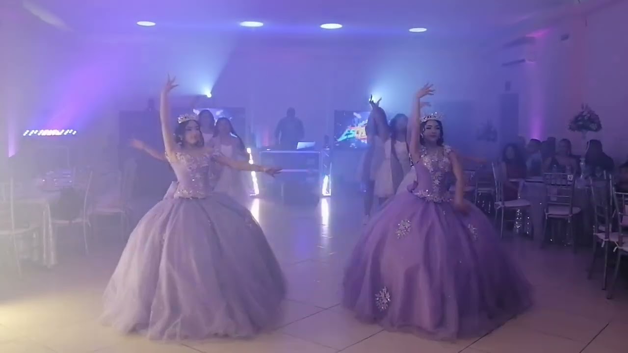 Vals de XV años para Gemelas