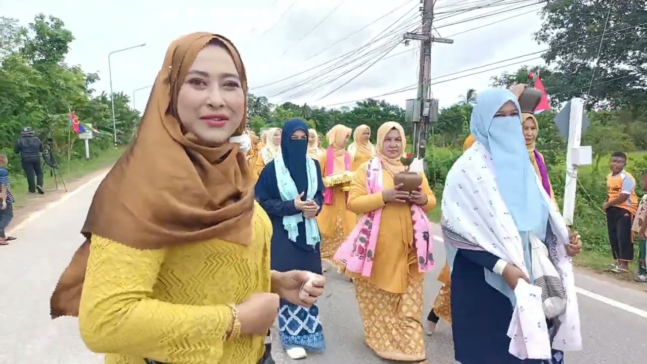 งานสืบสานวัฒนธรรมมลายู ท่ากูบู หนองจิก berarak gajah tembak meriam meraung 21 das. di Patani
