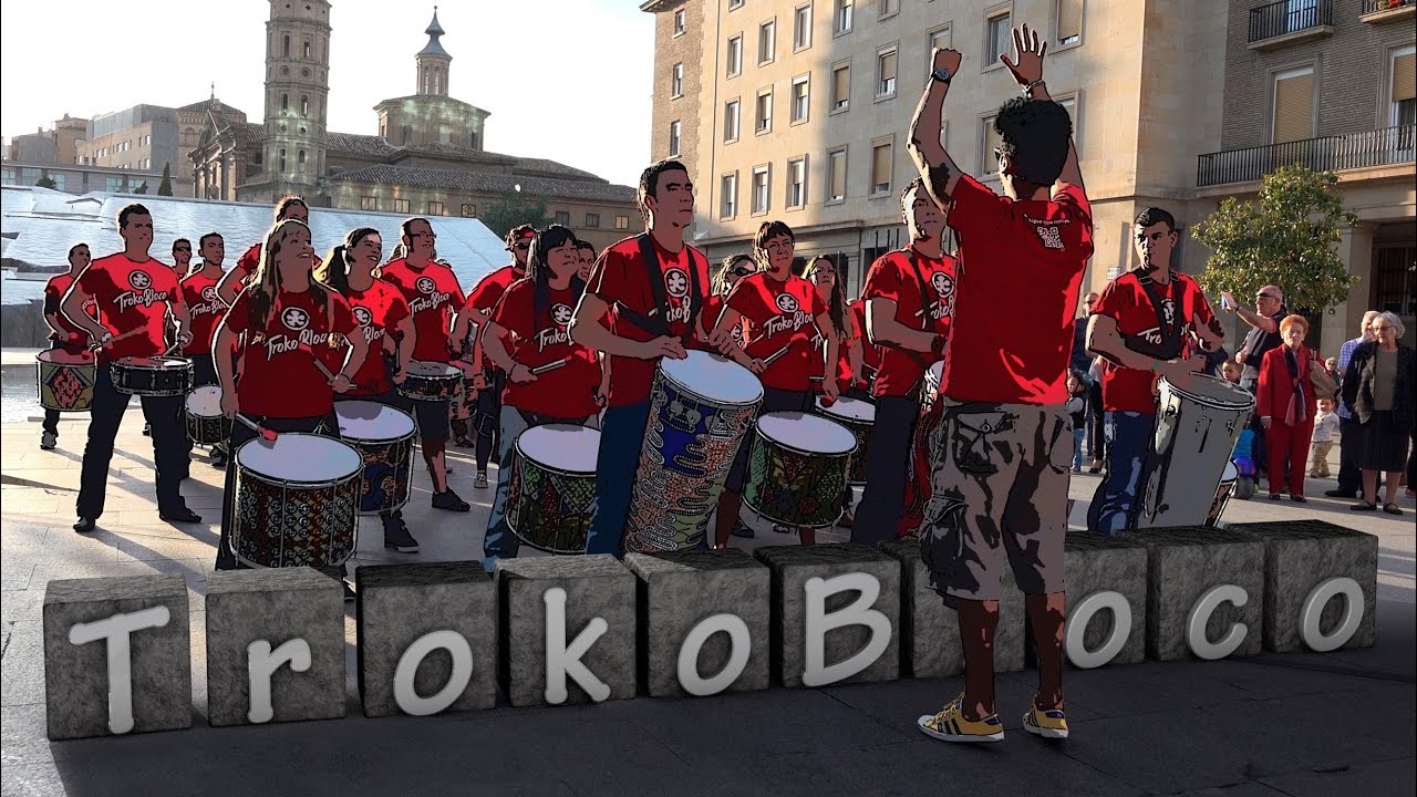 Batucada TrokoBloco (TrokoEscuela) en Plaza del Pilar Zaragoza 2014 (UHD/4K)