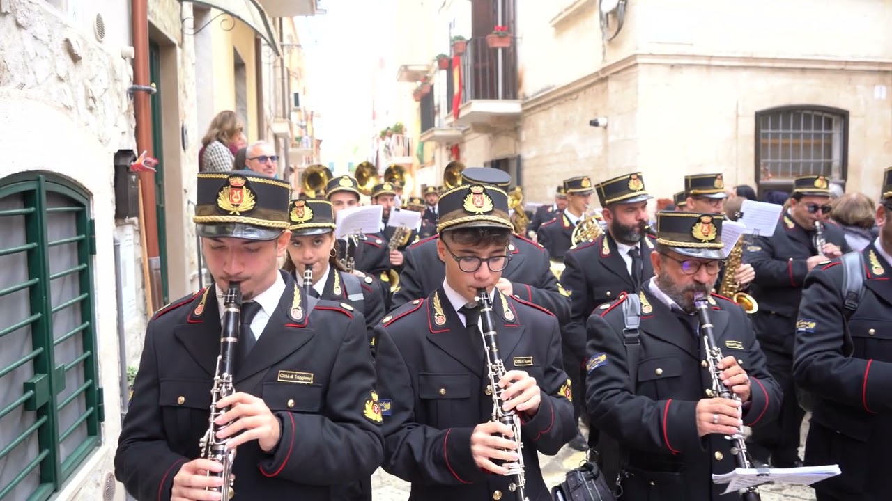Banda di Triggiano - Marcia El Chico - Festa di San Trifone ad Adelfia 11/11/2024