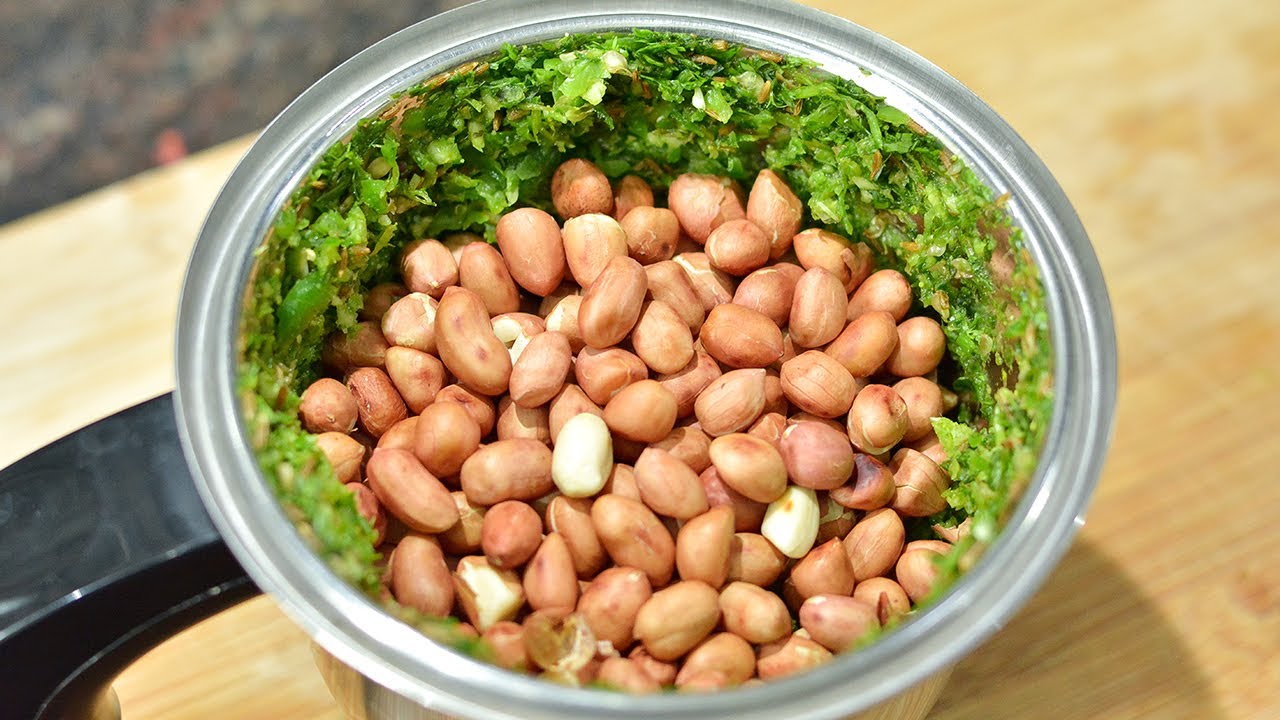 चटणी पाहताच बनवायचे मन करेल १५ ते २० दिवस प्रवासात पण टिकेल | Peanuts Chutney | Latika Nimbalkar