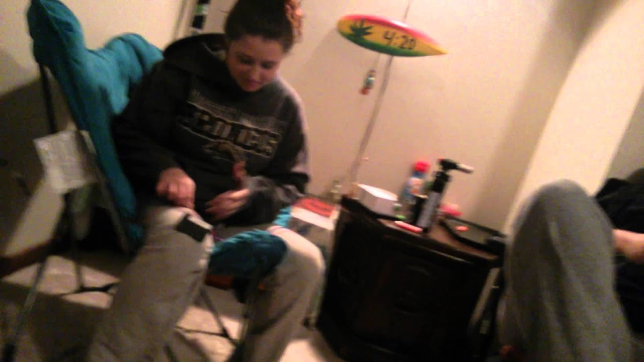 The stoner chick show