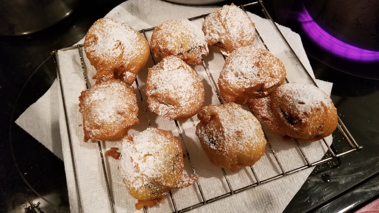 How To Make Deep-Fried Oreos Using ONLY Pancake Mix! QUICK, SIMPLE, AND EASY! [FHD 60FPS]