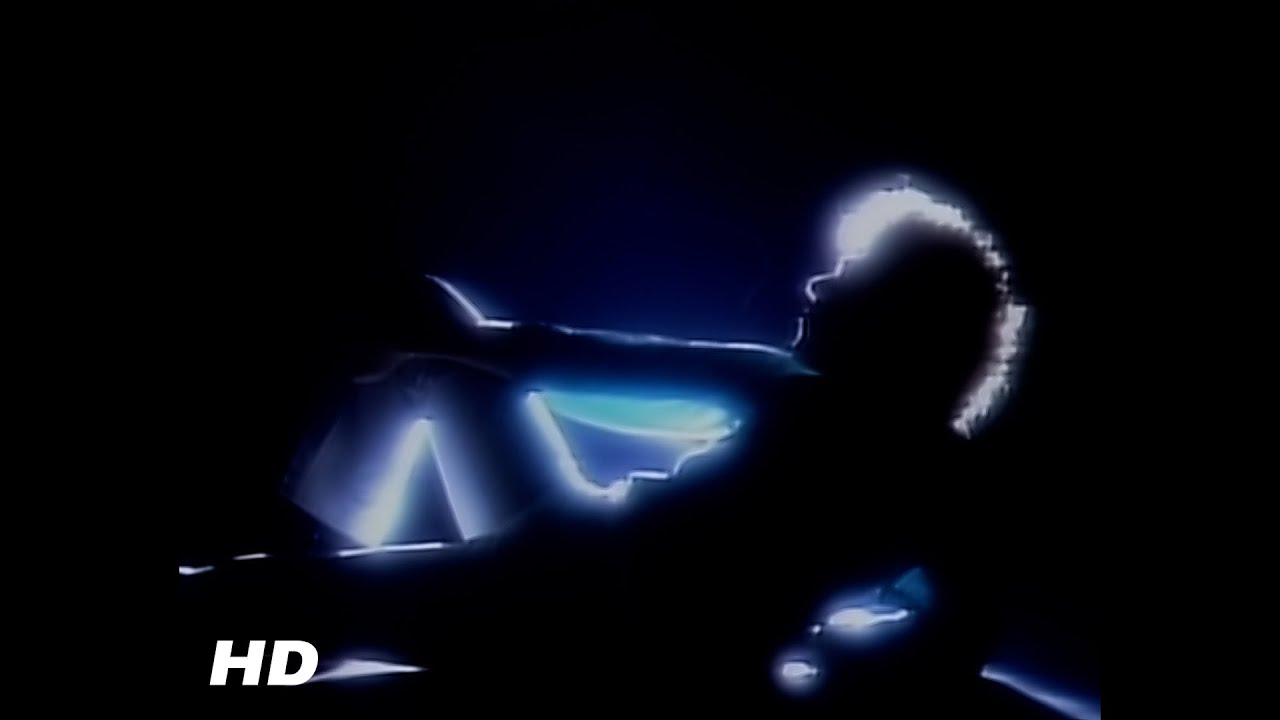 Leo Sayer - Heart (Stop Beating In Time) [Official HD Music Video]
