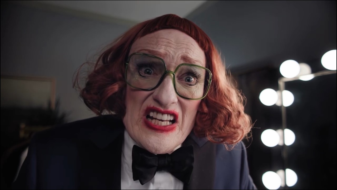 Conan O'Brien as Aunt Gladys Opening the #Oscars