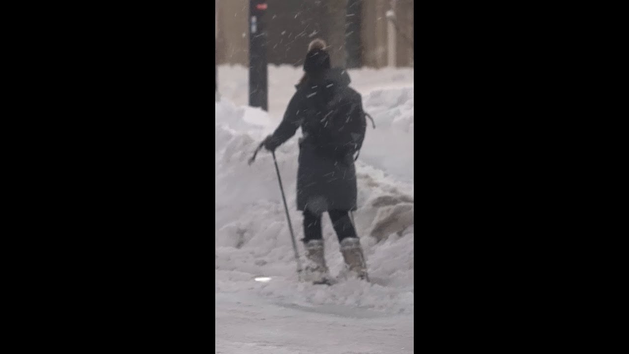 Hernando Brings Record Snow To Rhode Island