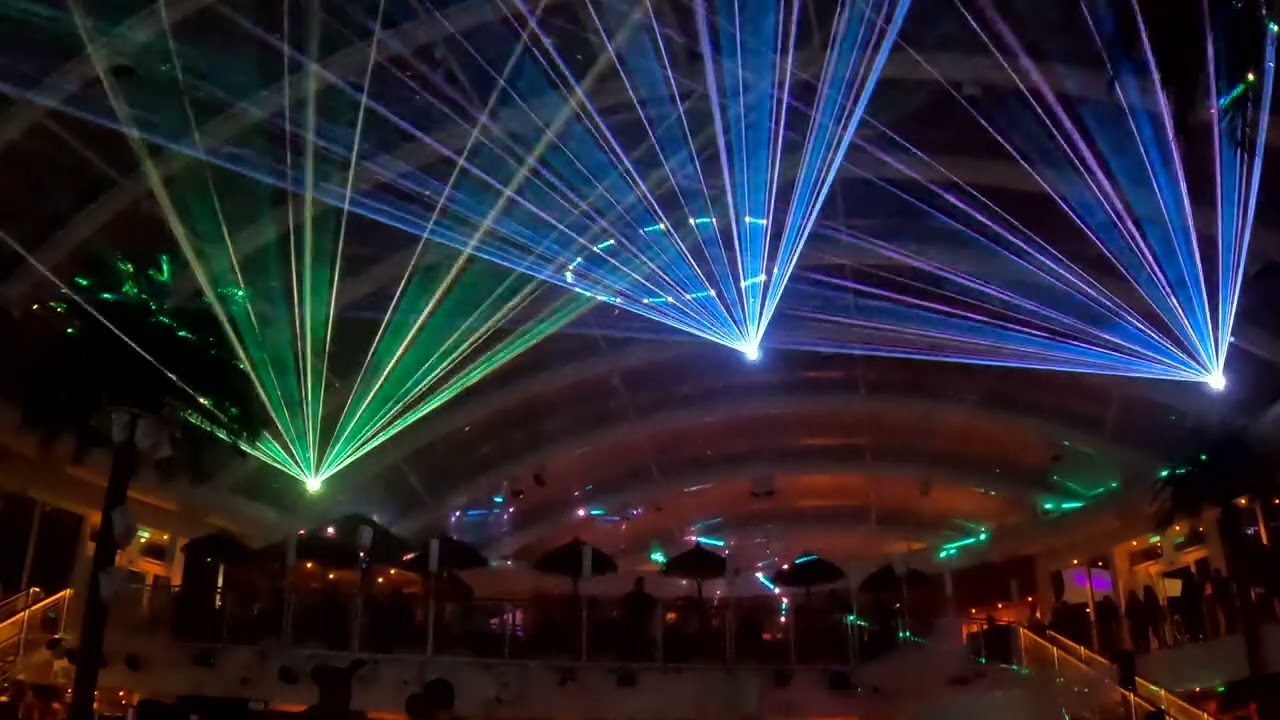 Die Party beginnt im Beach CLUB - Lasershow & Band Longplay (4K) | AIDA Nova 10-2022 | FreuZeitPark
