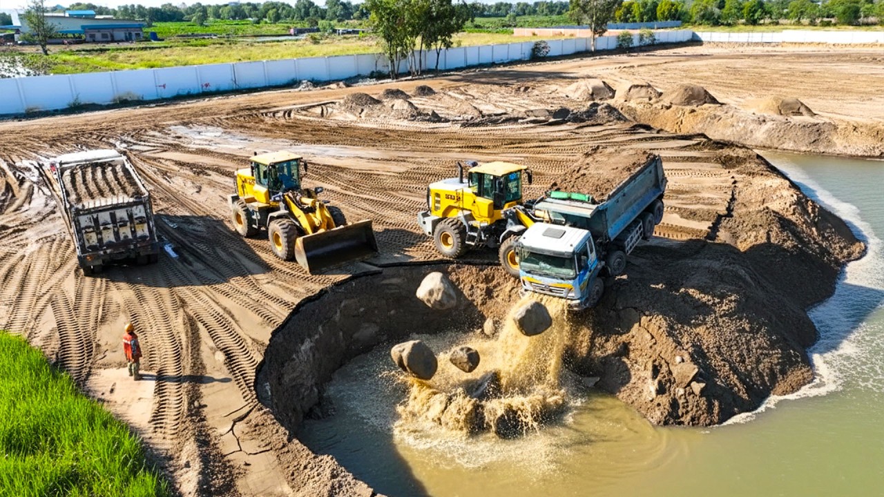 KTV Bulldozer , Projiect Crocodile Lake Cleanup By Dump Truck 25.5Ton Dumping Soil in sand