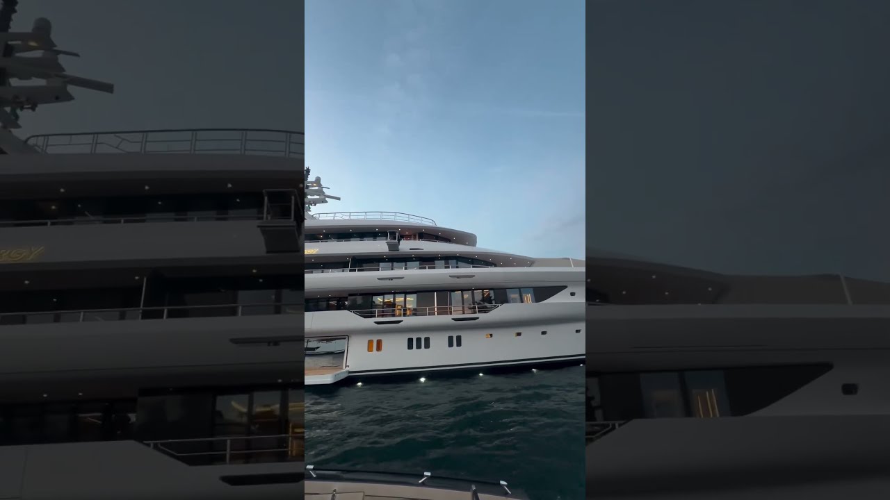 Dan Bilzerian luxurious big yacht