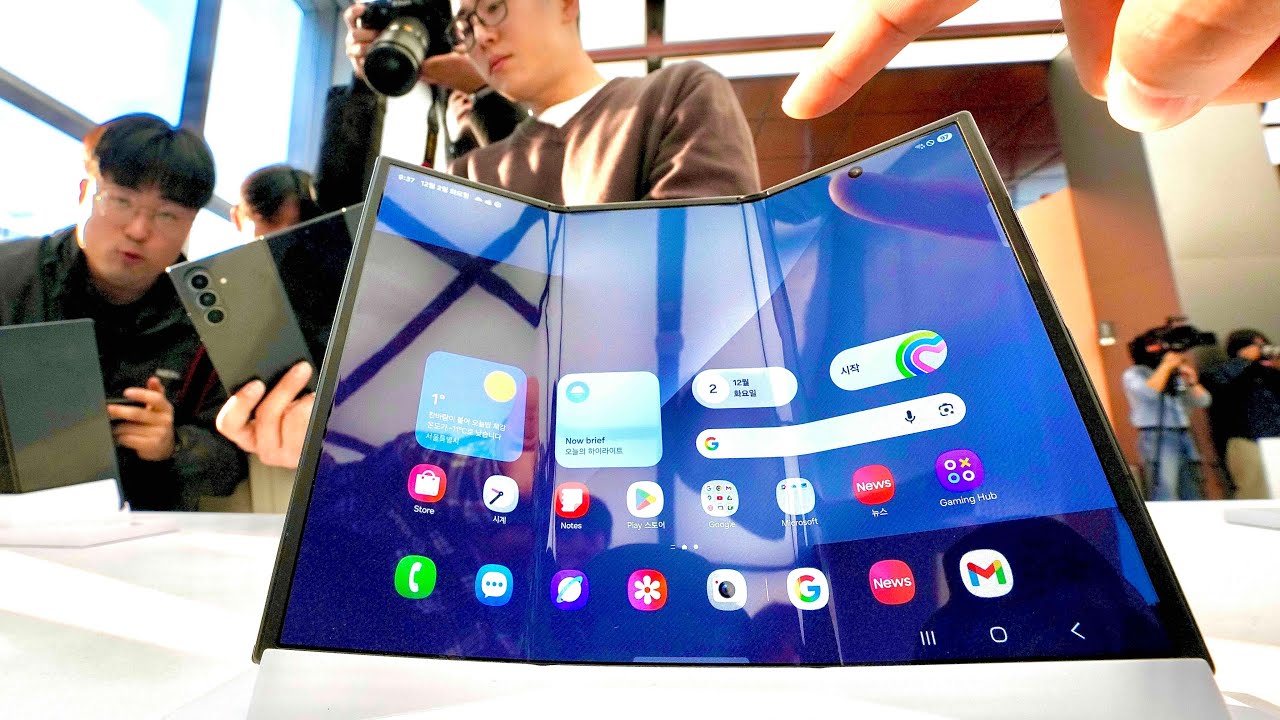 Новинка! Samsung Galaxy Z TriFold. Первая &laquo;трикладушка&raquo; от Самсунг