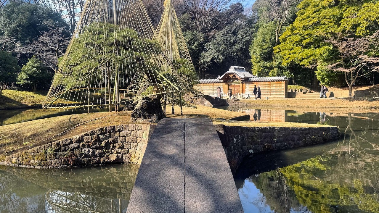 Koishikawa Korakuen Garden in Tokyo 🇯🇵 | 4K POV Walk (Real Ambient Sound, No Talking)