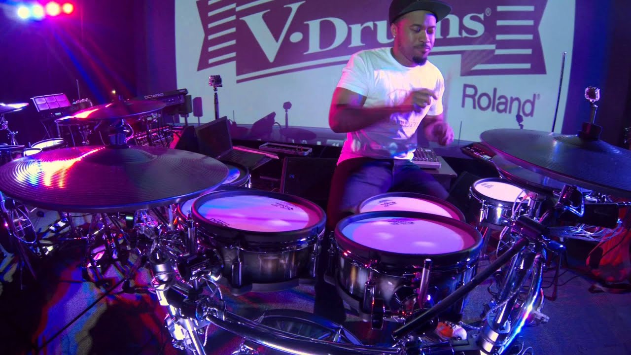 Tony Royster Jr. crazy metronome practice with the TD-30.