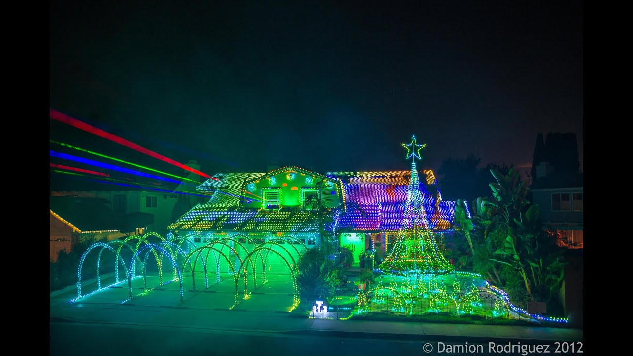 Disco Santa - Fountain Valley Christmas Lights 2012 - 65558 Programmable RGB LEDs