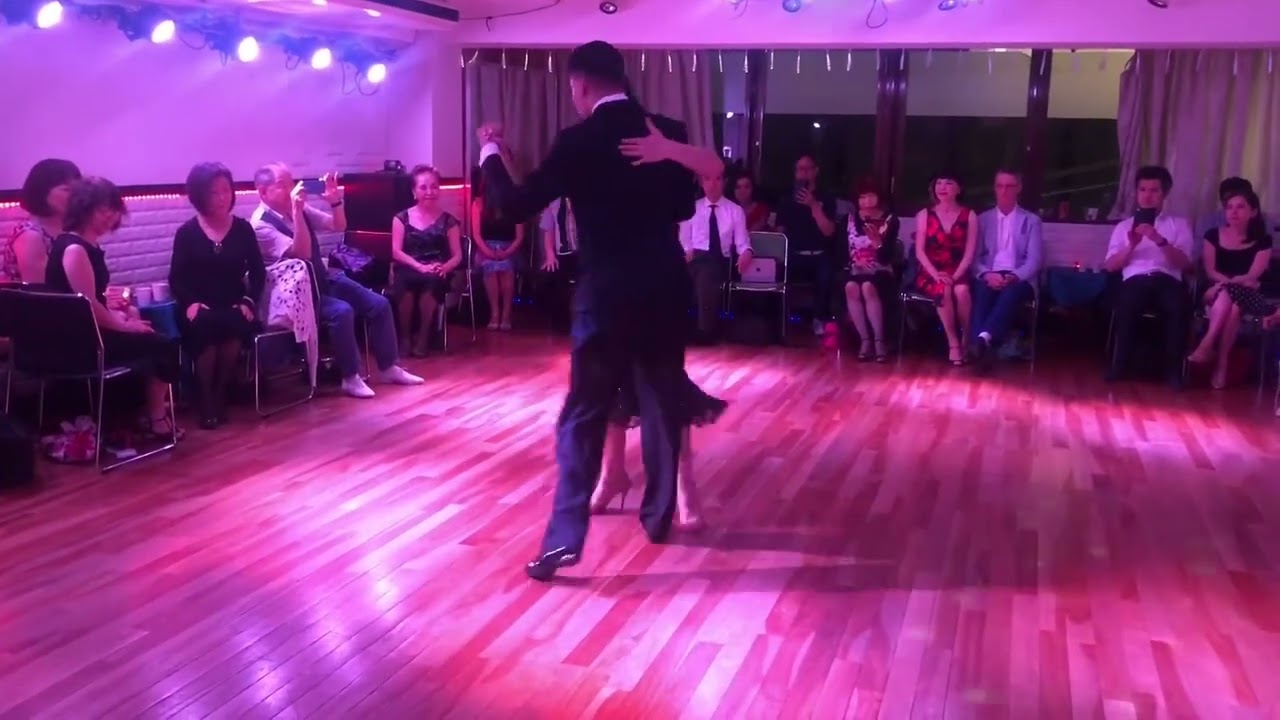 Yanel Pedraza y Miguel Quintero, “El nene del abasto” Juan D’arienzo