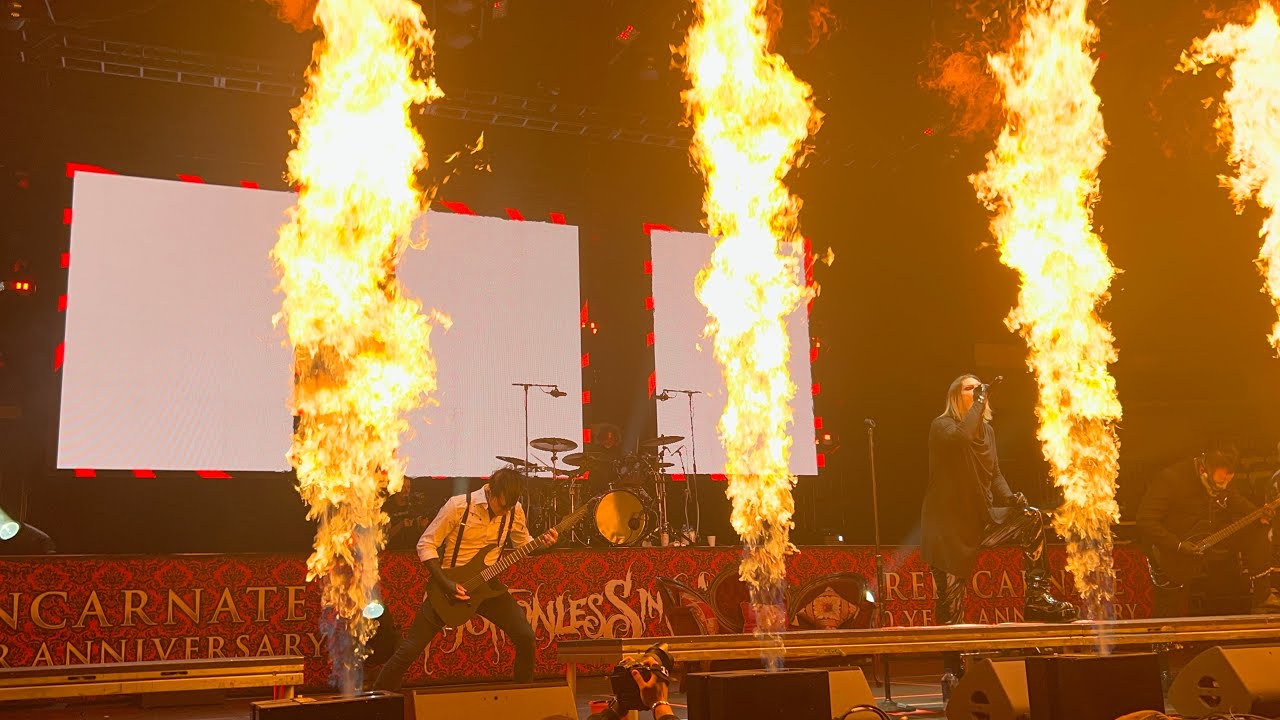 Motionless in White - Reincarnate - LIVE - Apocalypse Fest Scranton - 10-31-2024